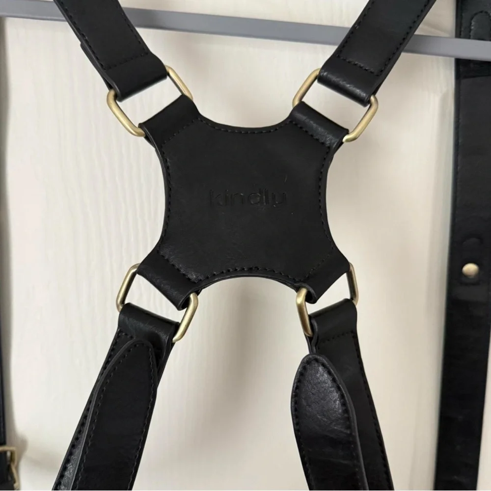 Black Dual Camera Harness